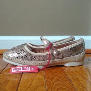 Golden leather shoes